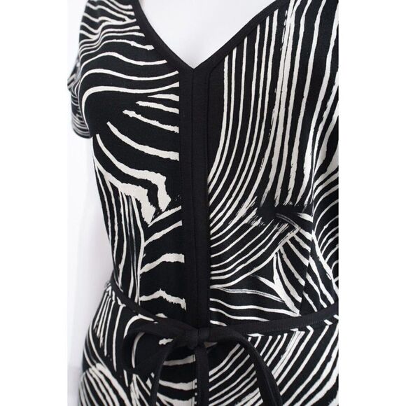 Lysse Womans Roselyn Midi Dress Size s Black White Zebra Design Belt Tie NWT - Picture 4 of 6